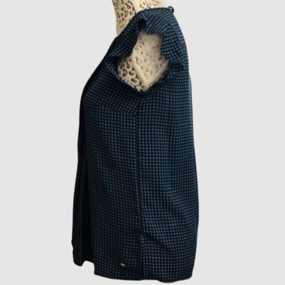 Tommy Hilfiger Flutter Sleeves Geometric Pattern Top Blue & Black, EUC-Size XS - Picture 4 of 5